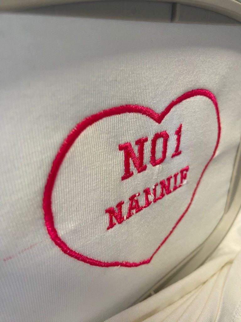 No1 Nannie Embroidery Heart